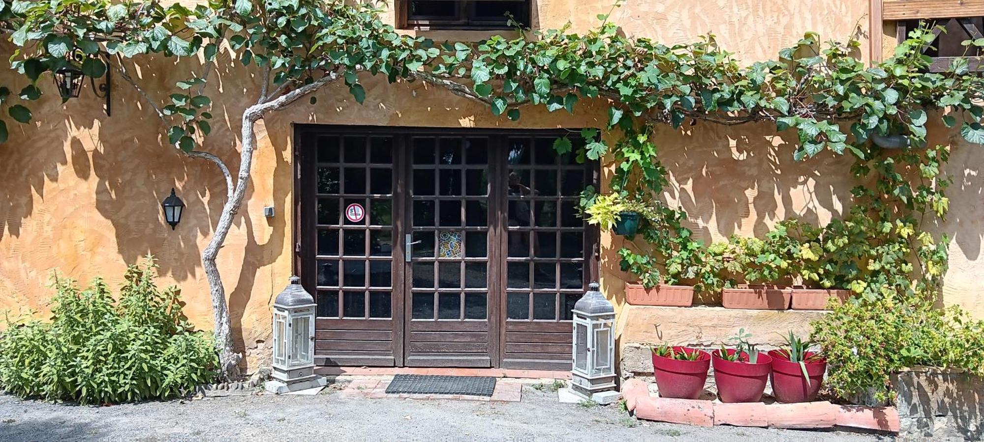 Gite Au Moulin Du Comte Bourrouillan Ngoại thất bức ảnh